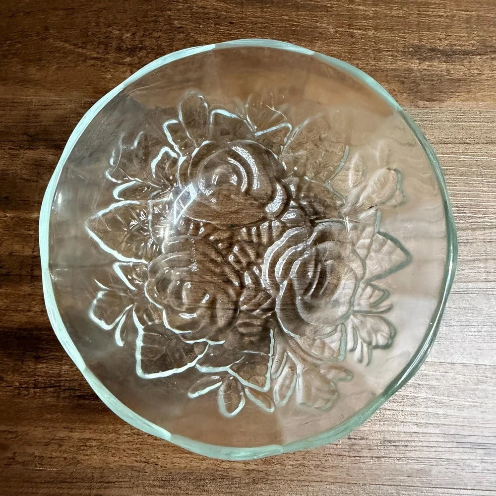 5 VTG Pasari Livia Rose Embossed Clear Glass Dessert Bowls Floral Pressed Glass